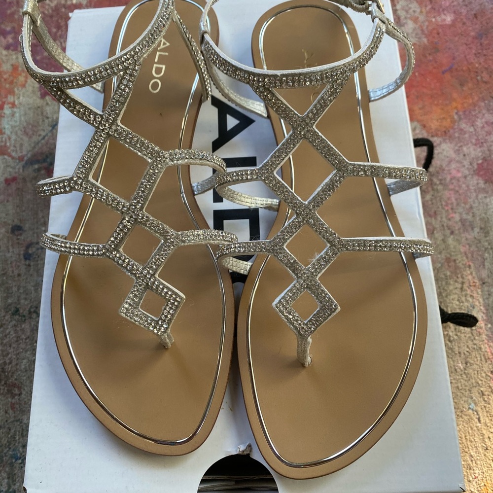 ALDO SANDALS SIZE 6